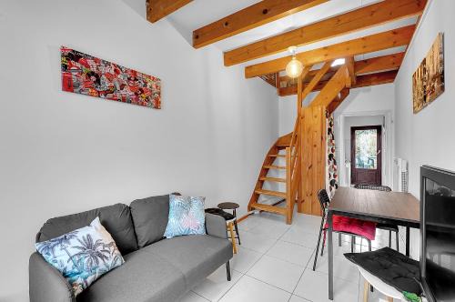 Plaisance-Du-Touch Petite maison calme avec jardin