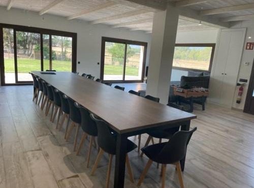 PLANA DE VIC house 2 nights ideal for 4 families