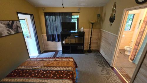 Plantation Home Banana Hut Haiku