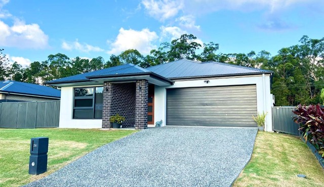 Plantation Retreat 4 Bedroom Modern Home