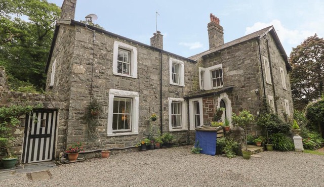 Plas Hendre Guest Wing