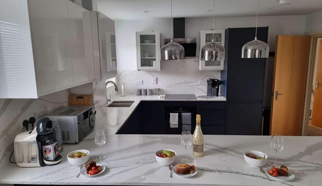 Platinum Apartments by Select SA