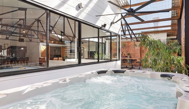 Platinum Precinct - The Penthouse