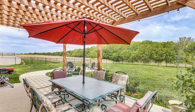 Platte City Retreat w/Patio, Near Kansas City!