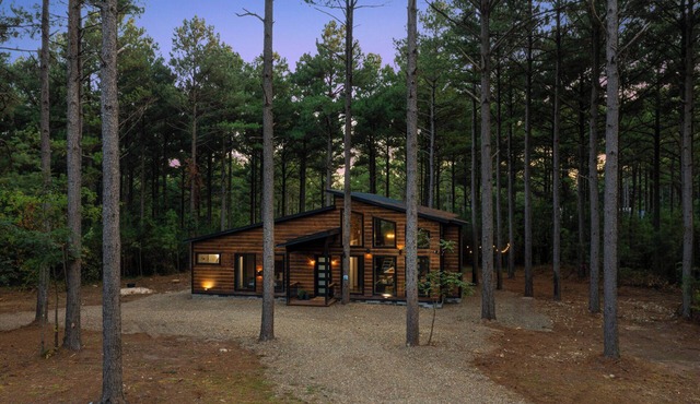 PlayGround, Hot Tub, Fire Pit, Pets, Vacana Coopers Corner