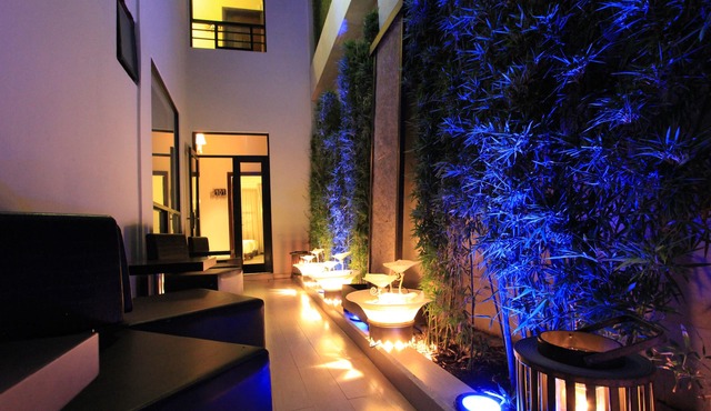 Plaza Gallery Hotel & Boutique