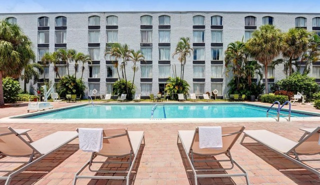 Plaza Hotel Fort Lauderdale