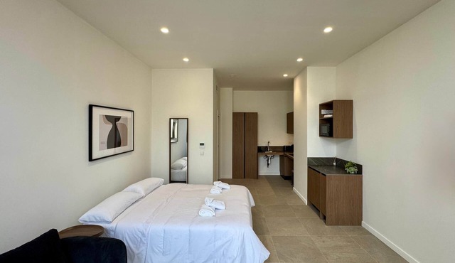Plaza Tower - Apartment -02