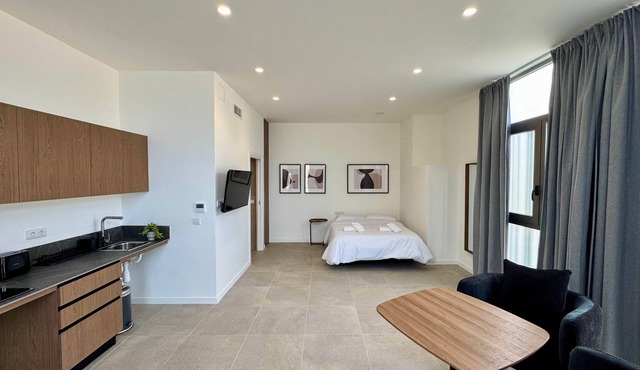 Plaza Tower - Apartment -04