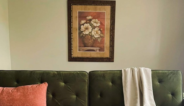 Pleasant 1BD/1BA w/Balcony + Gym - Little Rock