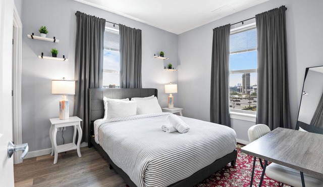 Pleasant 1BR Near Encore Boston 3064