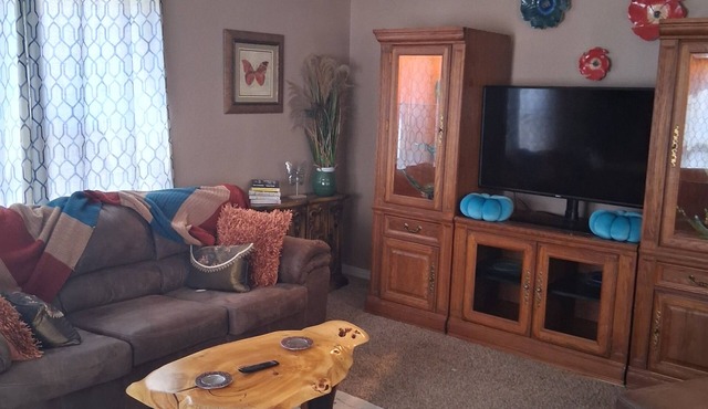 Pleasant 2-bedroom house with AC in charming Farwell