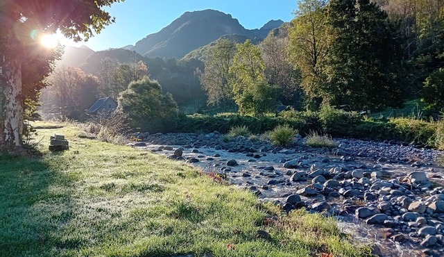 Pleasant 31m² studio - On the GR10 and other footpaths in Aulus-les-Bains