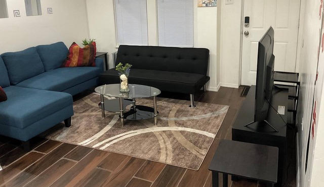 Pleasant and lovely home near PHL airport.