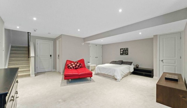 Pleasant and Quaint 4BED|Orleans