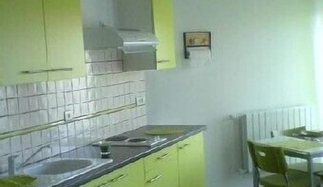 Pleasant apartment with courtyard and air conditioning