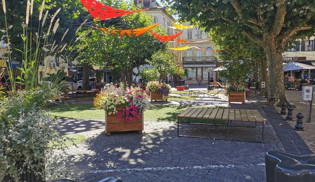 Pleasant, bright loft