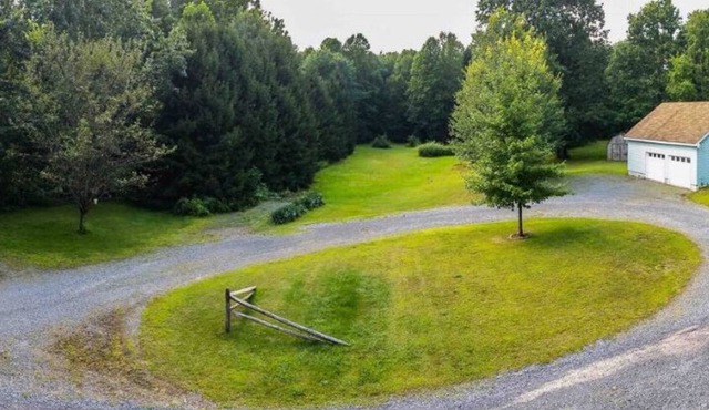 Pleasant Electric RV Camp Site 1 with WiFi in Chittenango