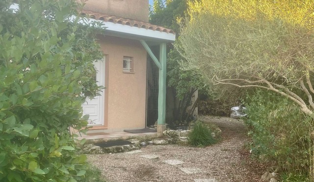 Pleasant family home near Pézenas