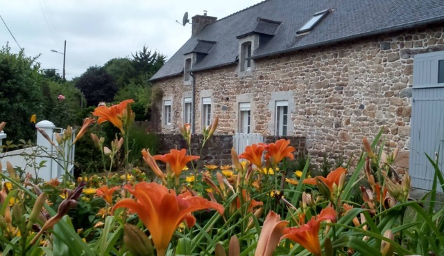 Pleasant farmhouse between land and sea