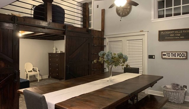 Pleasant Hills Farm Guest Cottage (Farm Stay just 20 mins to Washington DC)