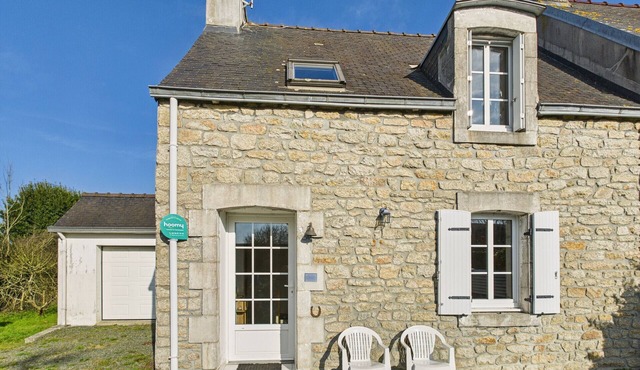 Pleasant house with a large garden for 4