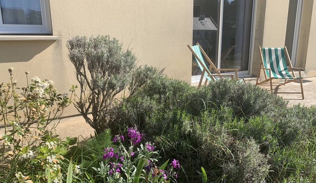 Pleasant house 150 m from the beach