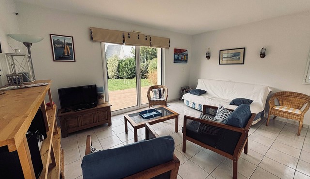 Pleasant house, close to beaches and port