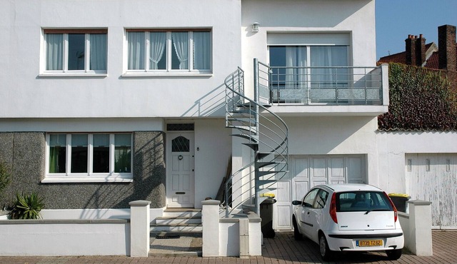 Pleasant house with terrace at 300 m from the sea