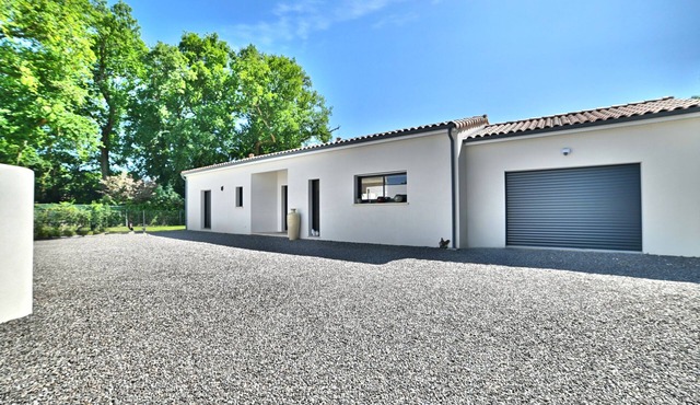 Pleasant new house, ideal for quiet vacations.