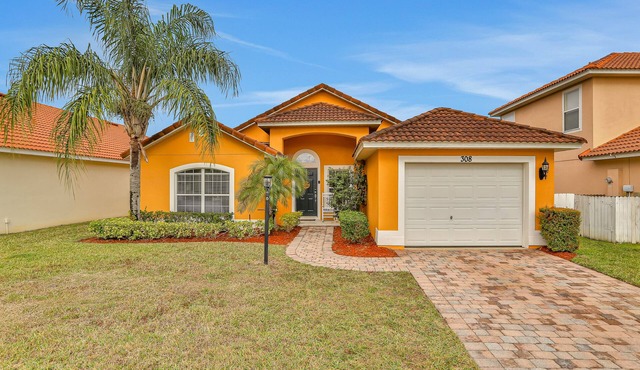 Pleasant pool-view home with private pool, patio, streaming, enclosed lanai & AC