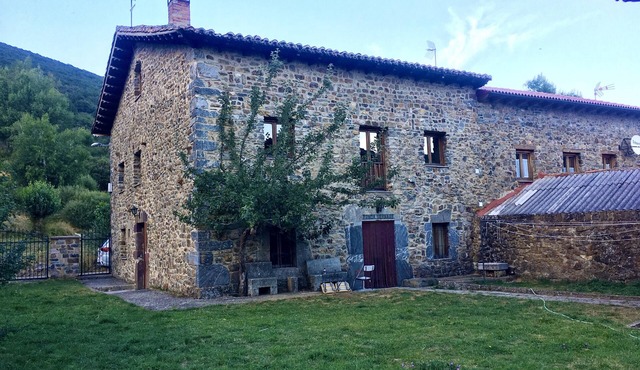 Pleasant rural house Fuentes Carrionas at the foot of the famous Curavacas peak