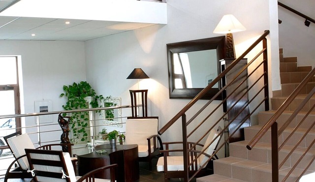 Pleasant Stay, Convenient Location! Near Stade Albert-Domec and Boulodrome