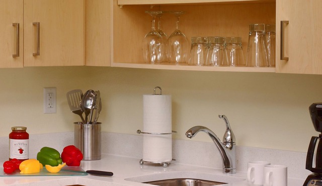 Pleasant Stay, Convenient Location! Free Parking, Pet-friendly Property, Pool