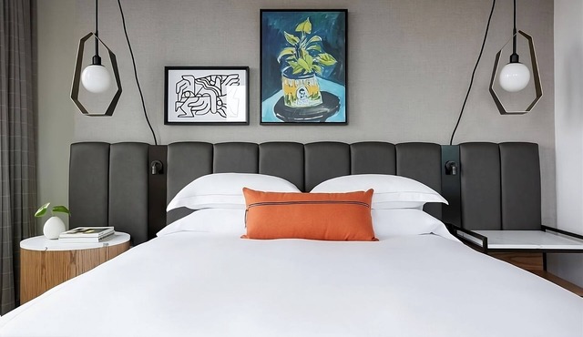 Pleasant Stay! Pets Allowed, Near National Cowgirl Museum and Hall of Fame!