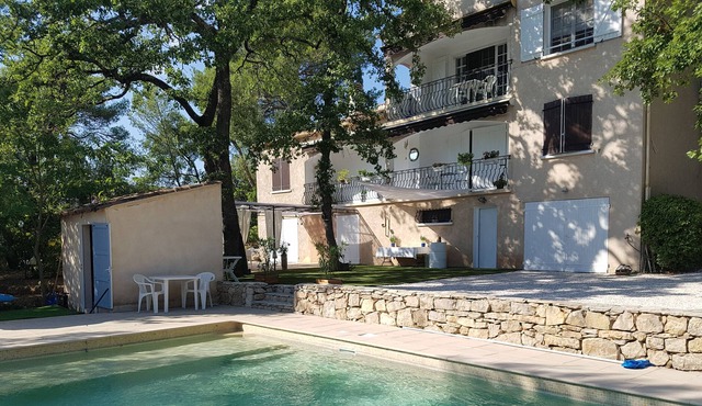 Pleasant studio in Mas Provençal