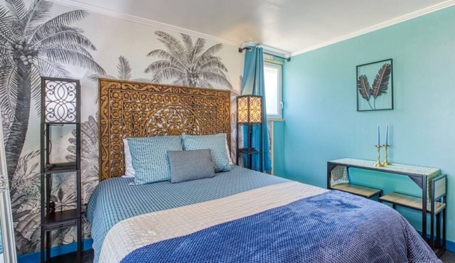Pleasant studio of the Daudou with shared swimming pool and jacuzzi.