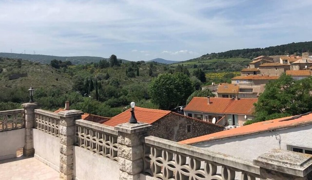 Pleasant village house between land and sea