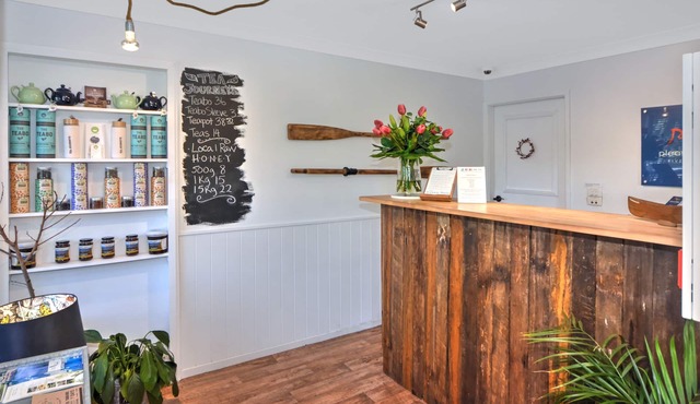 Pleasant Way River Lodge