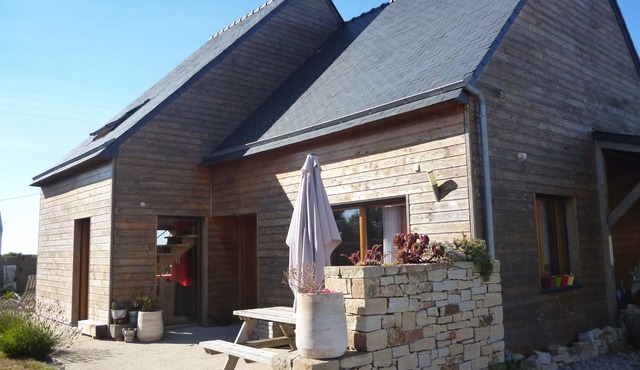 Pleasant Wood House with garden 500 meters from the Sea of ​Iroise