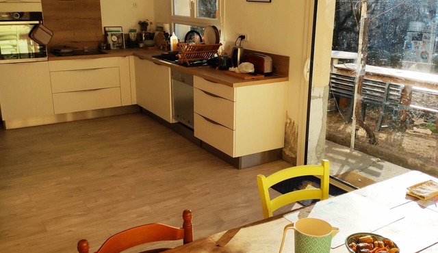 Plein Sud, au Calme et Face à la Nature+rivière. Départ de Randonnées