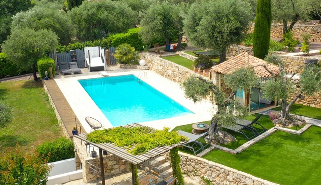 PLEN SOULEU High Standing Villa, pool, Jacuzzi, Sauna and AirCo By Sunset