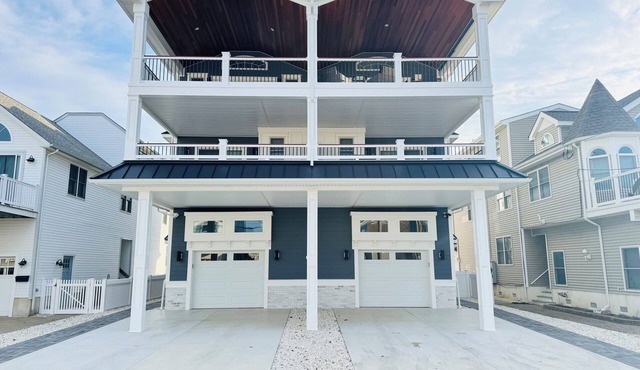 plenty of space for family and guests across three levels.