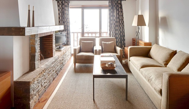 Pleta de Nheu 2 by FeelFree Rentals