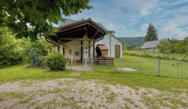 Plitvice Lakes House By The Creek, Korenica, Croatia