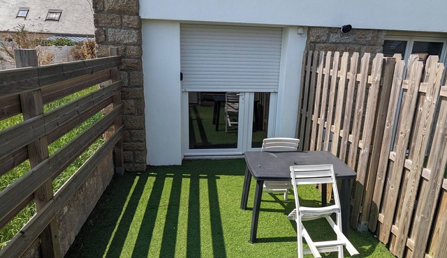 Ploemeur Centre Studio Avec Terrasse