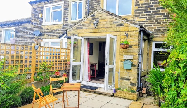 Plough Cottage 1830’s Miners Cottage Halifax