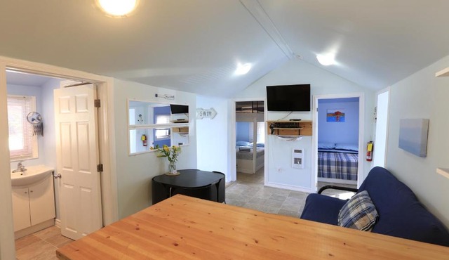 Plovers Cove Cottage