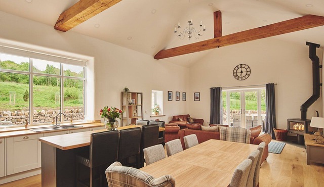 Plum Cottage - Luxury Cottages