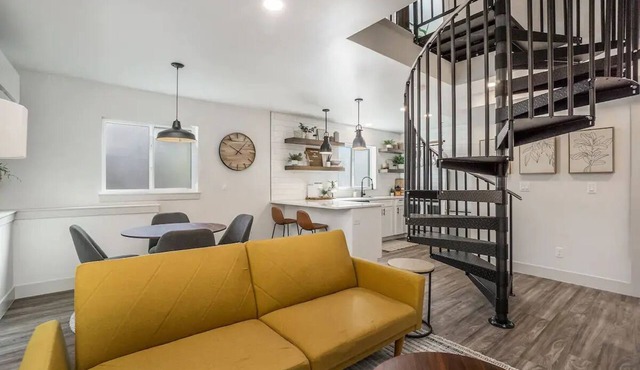 Plum Street House